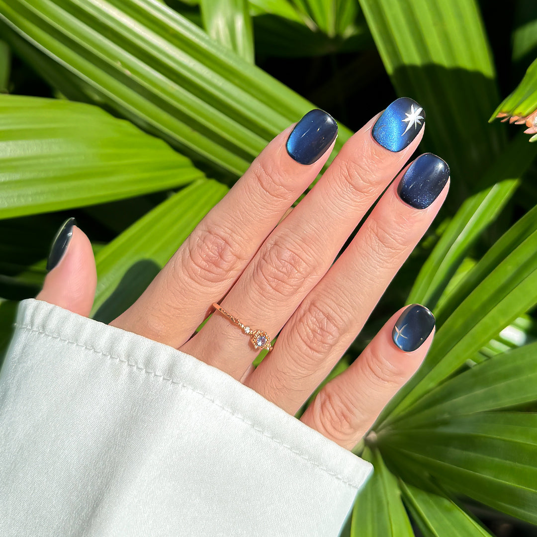 Fincloset Cosmic Whisper Handmade Short Square Press-On Nails in Deep Blue Cat Eye with Star Accents, Inspired by the Mysteries of the Universe