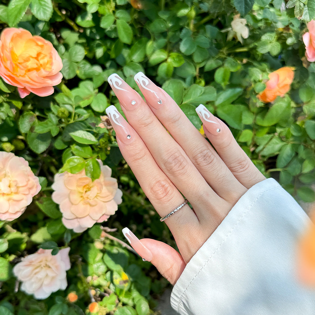 Glow Flame handmade coffin-shaped glow-in-the-dark press-on nails